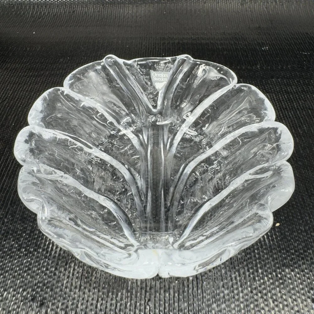 Orrefors Sweden EDEN Clear Glass Crystal‎ Dish Bowl Leaf Shaped W Sticker VTG